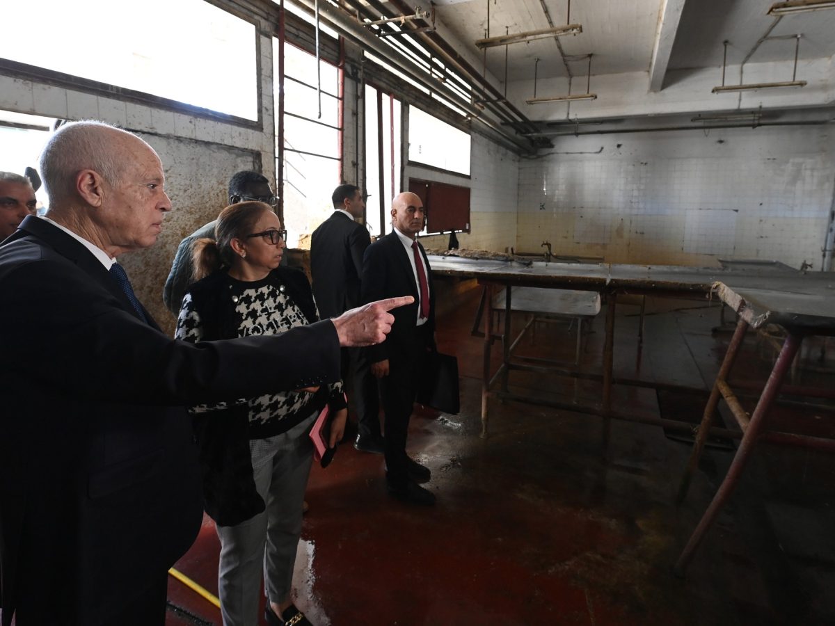 سعيّد: كل الجرائم والصفقات المشبوهة في شركة اللحوم موثّقة سعيّد: كل الجرائم والصفقات المشبوهة في شركة اللحوم موثّقة