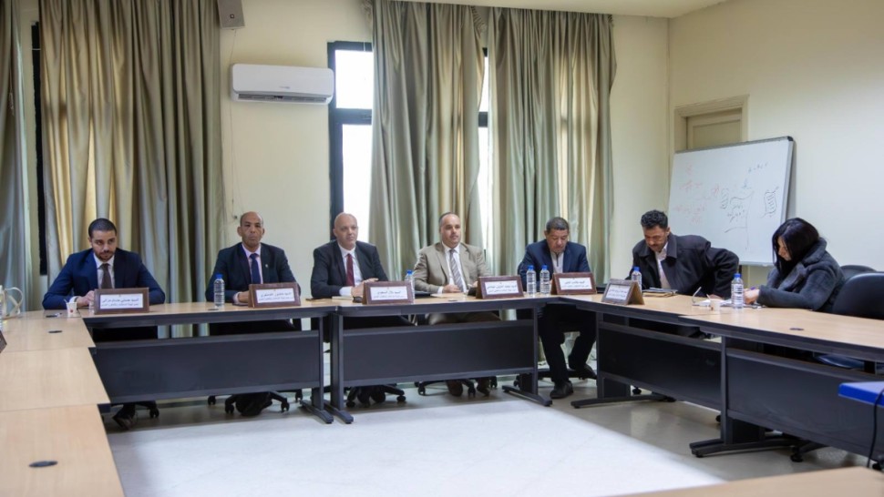 الحكومة تستعرض نجاحاتها في رفع العراقيل عن المشاريع المتعثرة