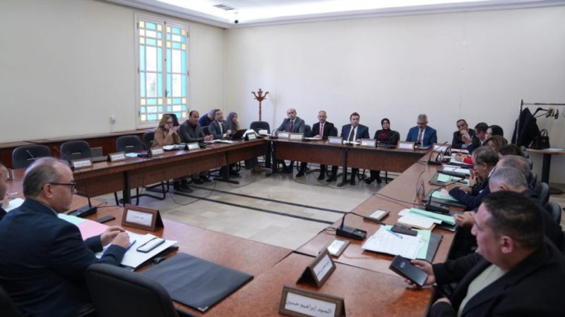 لجنة المالية