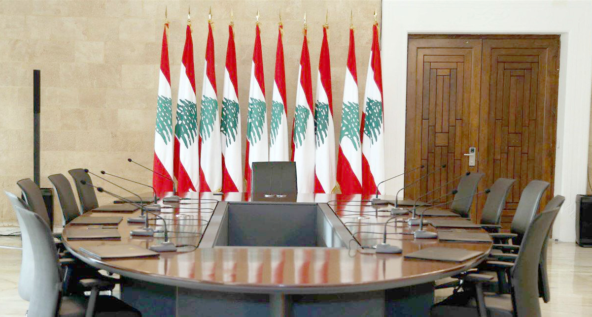 الحكومة اللبنانية تحظر أنشطة حزب الله العسكرية الحكومة اللبنانية تحظر أنشطة حزب الله العسكرية