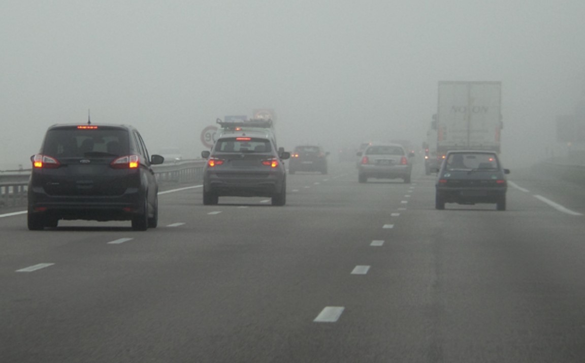 طقس الخميس 12 مارس 2026/ ضباب وأمطار متفرقة