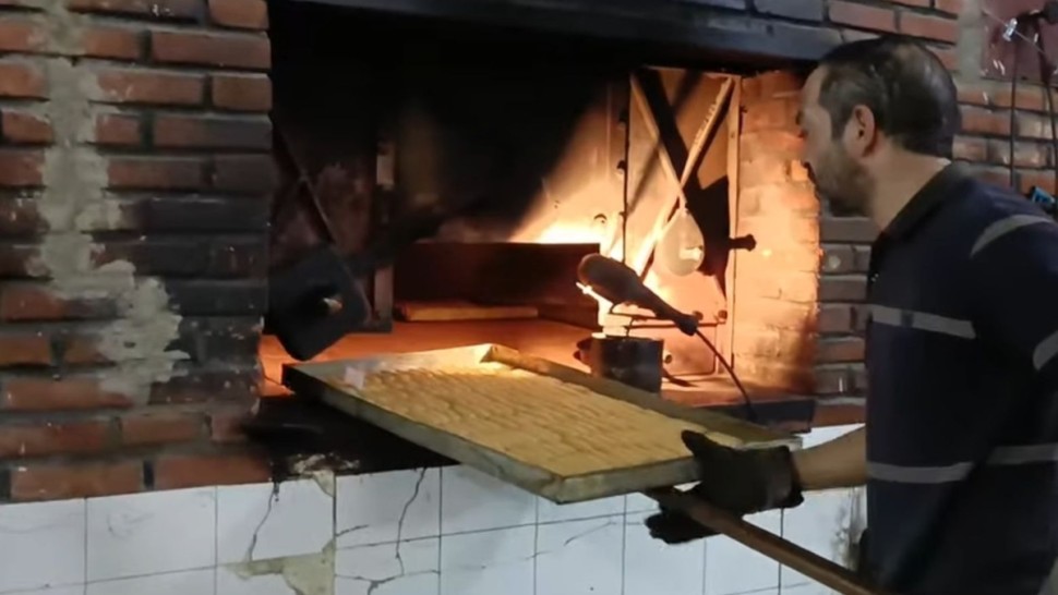 مخابز “الزمنية” بالقيروان تستعيد بريقها مع اقتراب عيد الفطر