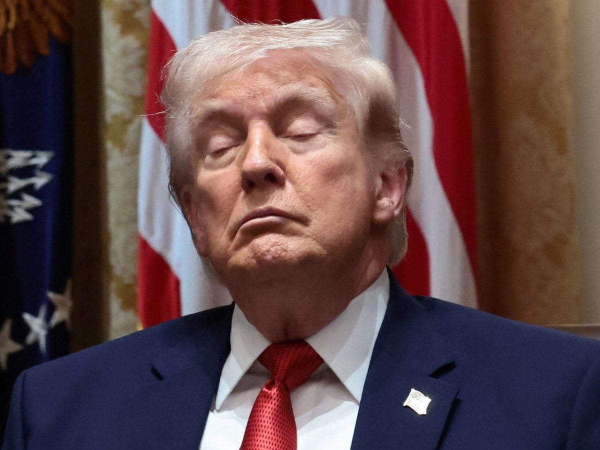 ترامب يعلن “النصر الكامل” على إيران