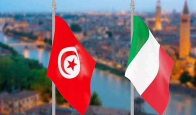 يهم الجالية في إيطاليا.. تطبيق رقمي جديد لتسهيل الخدمات الإدارية