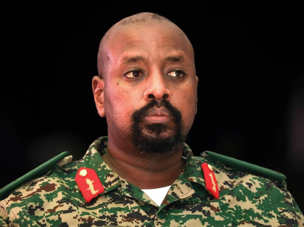 الجيش الأوغندي يهدد بالتدخل العسكري لدعم إسرائيل