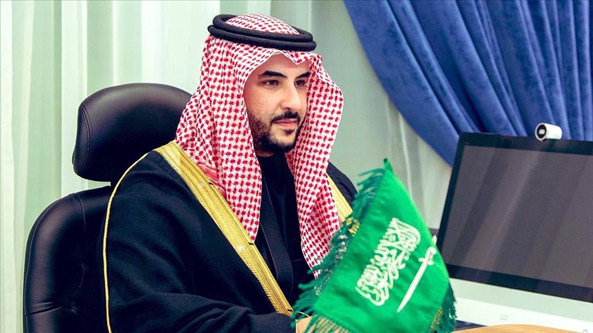 السعودية تدعو إيران إلى ضبط النفس
