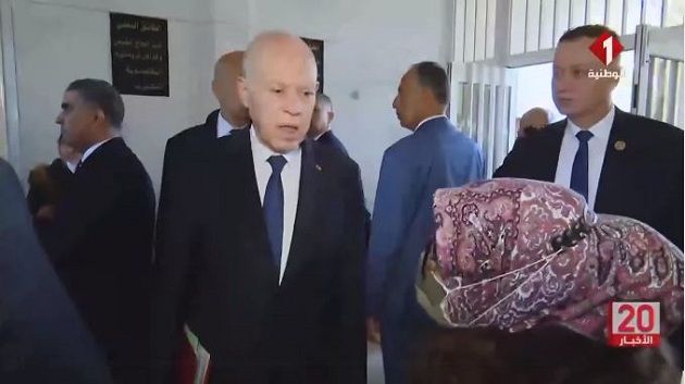 رئيس الجمهورية في زيارة لمصحة العمران والصيدلية المركزية