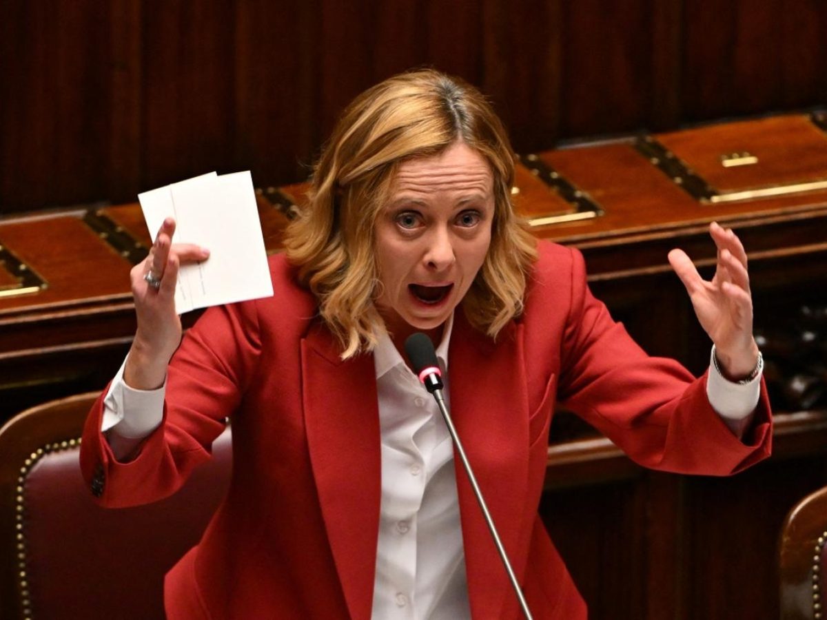 تعليق اتفاقية التعاون العسكري بين إيطاليا وإسرائيل