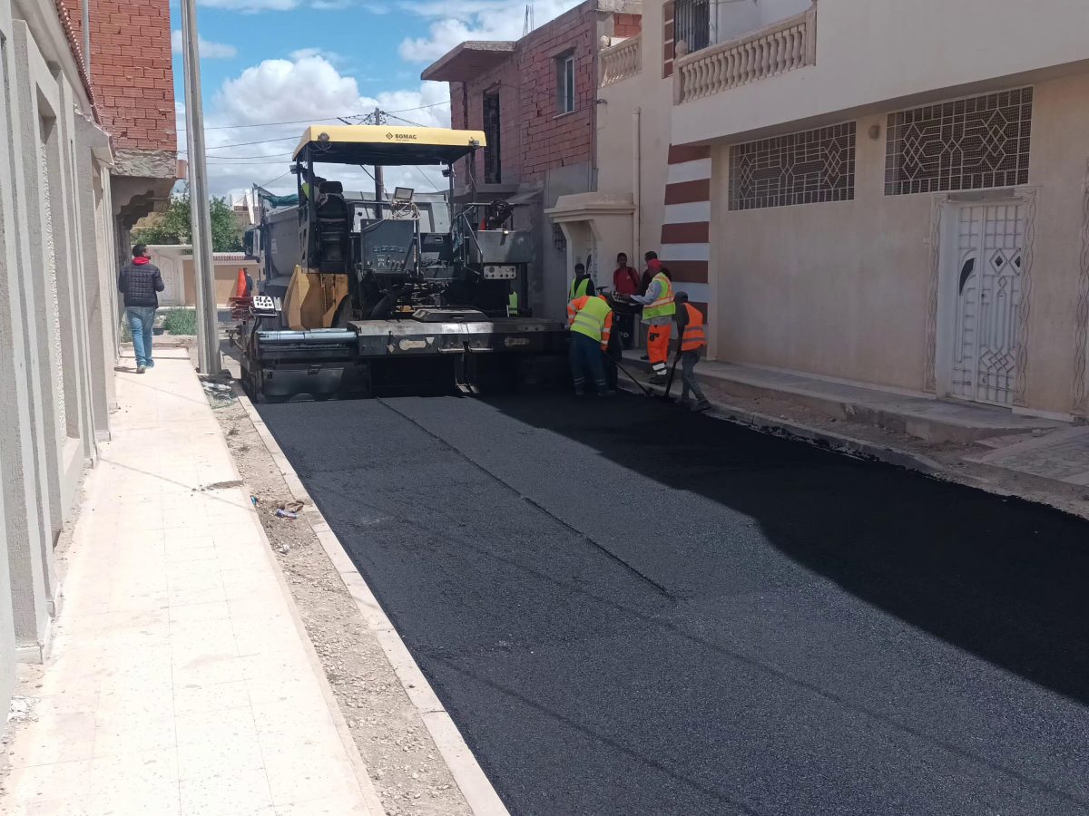 هدم بنايات فوضوية في غار الملح