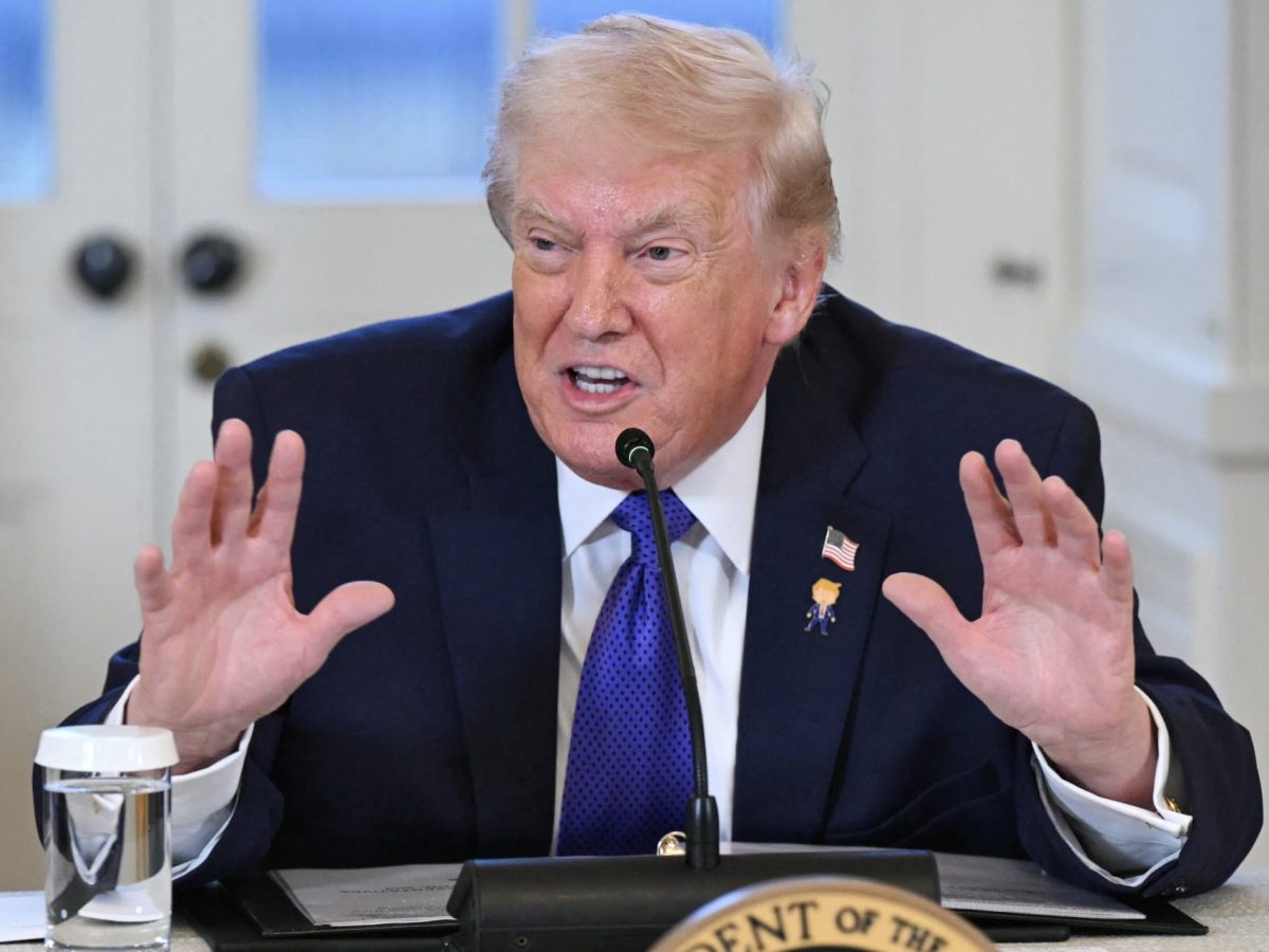 ترامب: إيران طلبت وقف النار