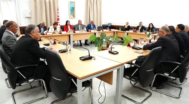 جلسة عمل برلمانية