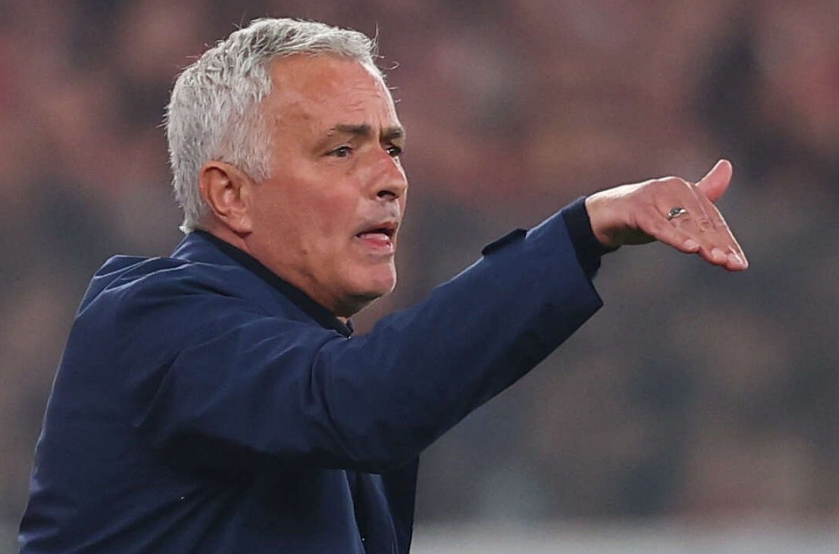 مورينيو يلمح للعودة إلى ريال مدريد بشرط..