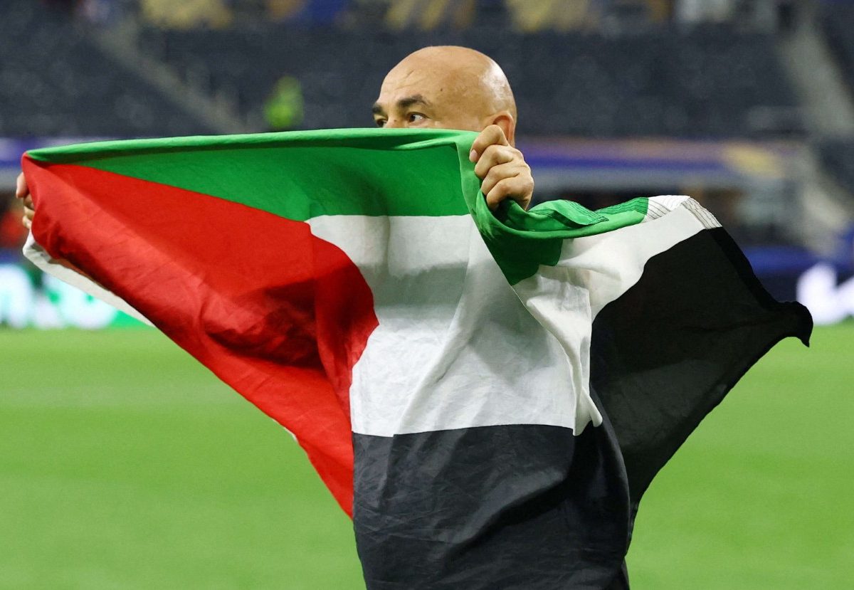 مدرب مصر: من لا يتعاطف مع الشعب الفلسطيني فقد جزءا من إنسانيته