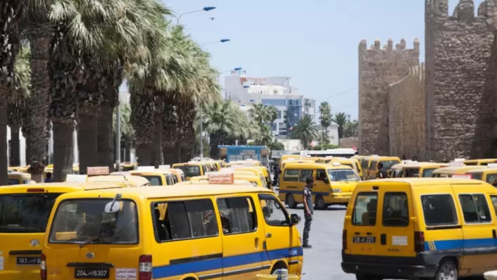 منوبة/ القائمة الأوليّة للمنتفعين برخص التاكسي الجماعي منوبة/ القائمة الأوليّة للمنتفعين برخص التاكسي الجماعي
