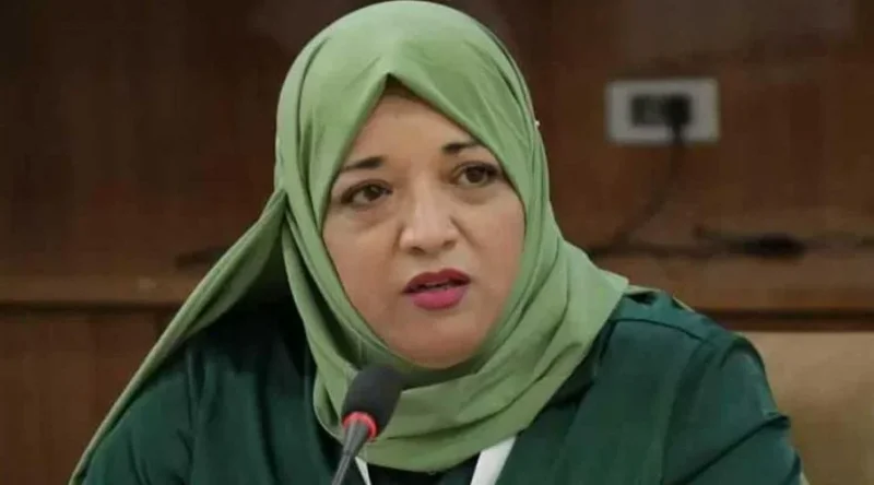 نائبة عن منوبة