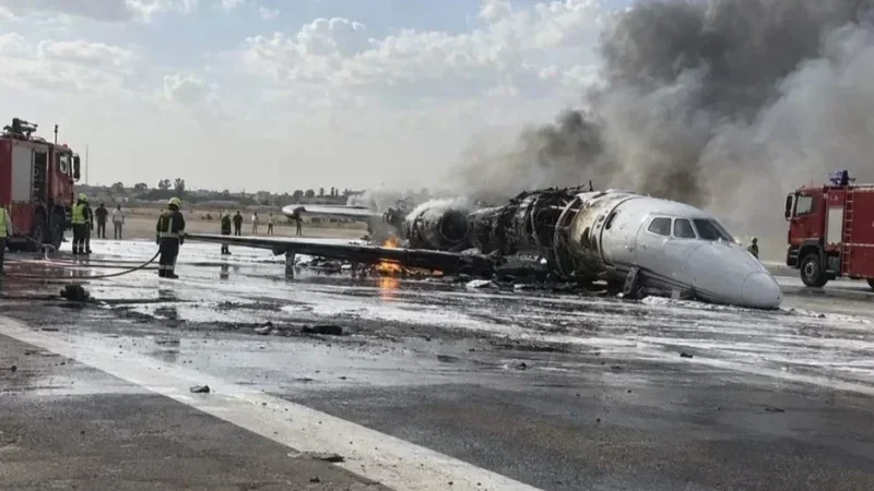 سجن طاقم طائرة خاصة تحطّمت في ليبيا.. السبب