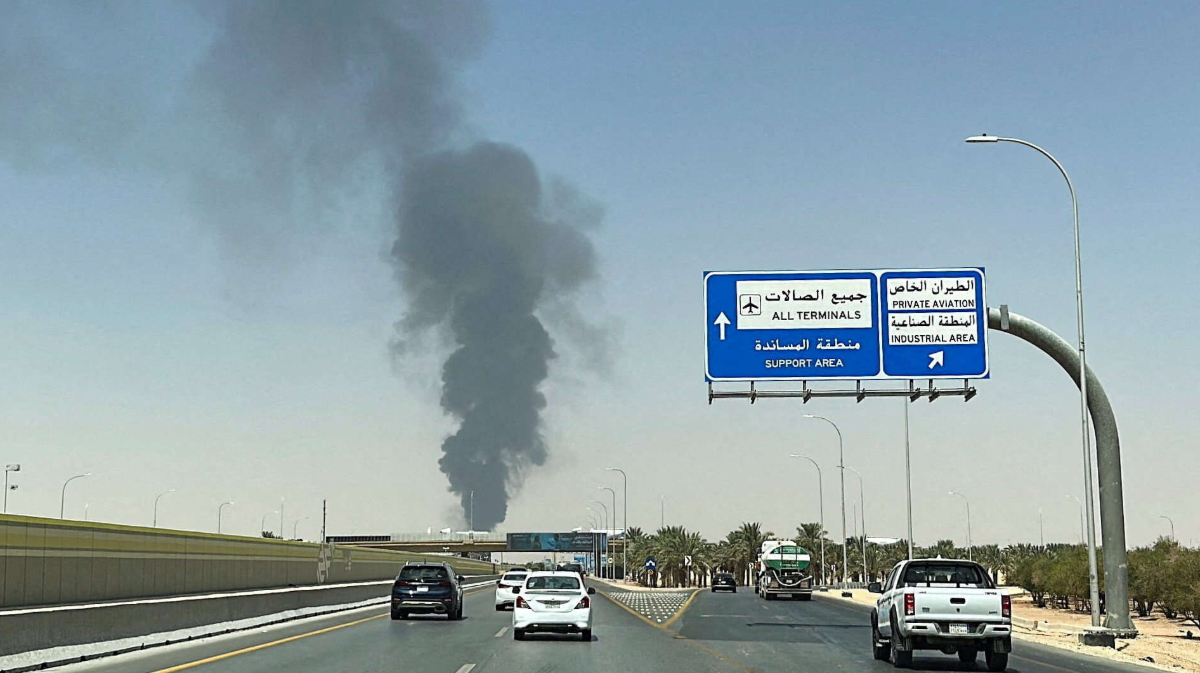 استمرار إغلاق مطار الملك خالد بالرياض عقب هجمات متتالية