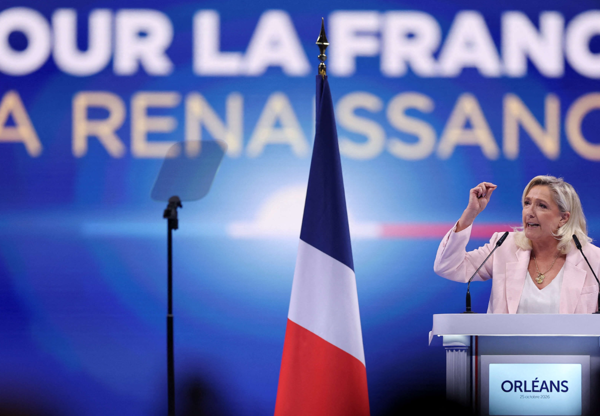 لوبان تستعد لمعركة الإليزيه بخطاب حازم حول الأمن والهجرة لوبان تستعد لمعركة الإليزيه بخطاب حازم حول الأمن والهجرة