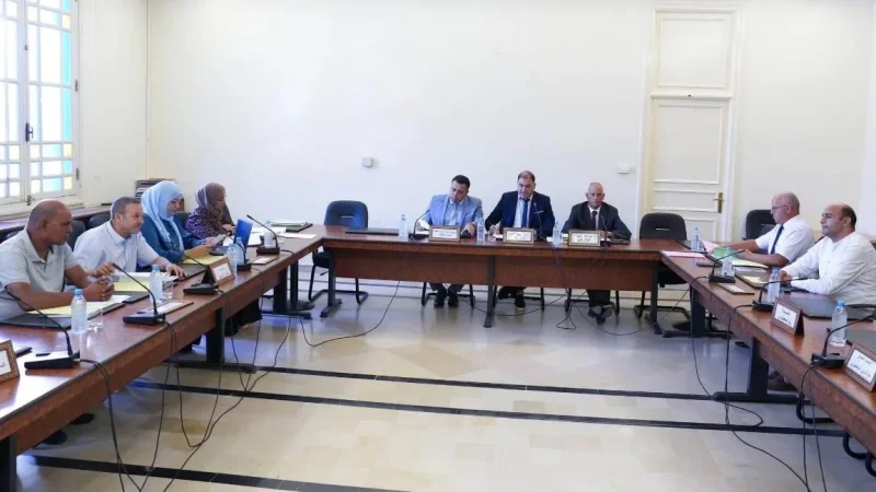 لجنة المالية
